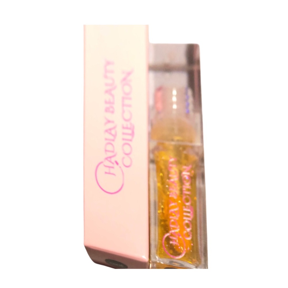 Golden Lip Balm with Glossy Finish